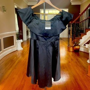 Topshop BRAND NEW Black Off the Shoulder Cocktail Mini Dress Size 4